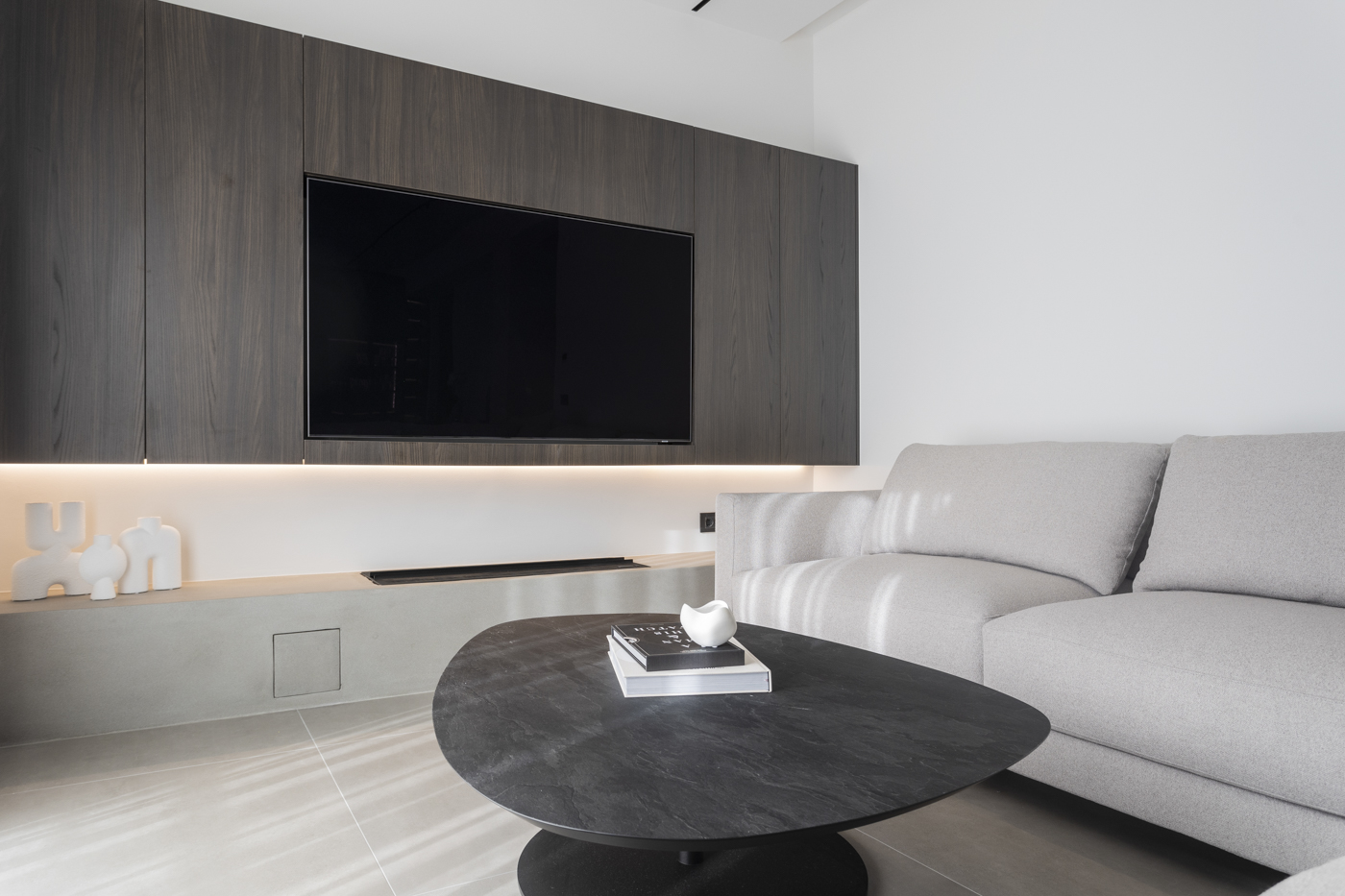 Two-storey Apartment in Argyroupoli 15