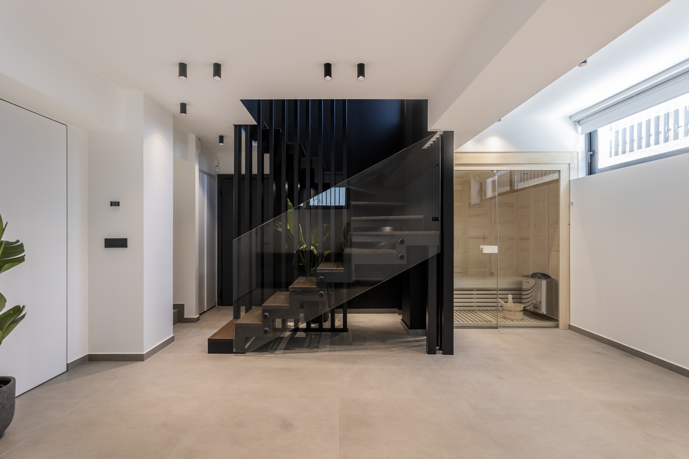Two-storey Apartment in Argyroupoli 3
